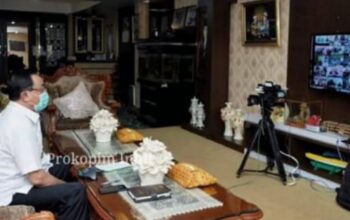 Bupati dan Wabup Beri Arahan Terkait Covid-19 via Vid-Con dengan 30 Puskesmas se-Inhil