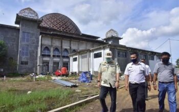 Wakil Bupati Inhil Tinjau Pengerjaan Rumah Sakit Khusus Pasien Covid-19
