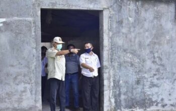 Wakil Bupati Inhil Tinjau Pengerjaan Rumah Sakit Khusus Pasien Covid-19 Wakil Bupati Inhil Tinjau Pengerjaan Rumah Sakit Khusus Pasien Covid-19