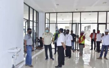 Wakil Bupati Inhil Tinjau Pengerjaan Rumah Sakit Khusus Pasien Covid-19 Wakil Bupati Inhil Tinjau Pengerjaan Rumah Sakit Khusus Pasien Covid-19