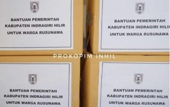 Peduli Covid-19, Bupati Inhil Berikan Bantuan Warga di Rusunawa