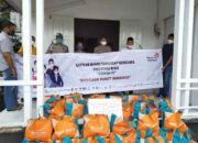 BNI Cabang Tembilahan Kembali Salurkan 100 Paket Sembako di Dua Tempat