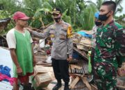 Puting Beliung Hantam Rumah di Inhil, Kapolres Langsung Turun Beri Bantuan