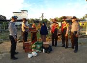 Peduli Korban Kebakaran di Desa Teluk Pantaian, Polsek GAS Berikan Bantuan