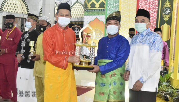 MTQ Ke-50 Inhil Ditutup, Kafilah Tembilahan Hulu Berhasil Pertahankan Juara Umum