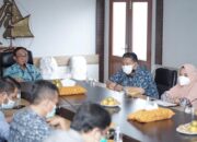 Bupati Wardan Pimpin Rapat Percepatan Pembangunan RSUD Tembilahan