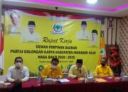 HM Wardan Pimpin Rapat Perdana Kepengurusan Baru Partai Golkar Inhil