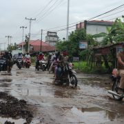 Masyarakat Desak Gubenur Riau Segera Merealisasikan Pembangunan Jalan Sungai Beringin Inhil