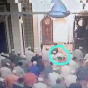 Sedang Sujud Saat Sholat Terawih, Dosen Terbaik Meninggal Dunia