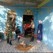 Polres Inhil dan Bank Kepri Beri Sembako untuk Keluarga Pasien yang Jalani Isolasi di IC