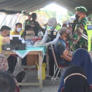 Kodim Inhil Gelar Vaksinasi di Swarna Bumi Tembilahan