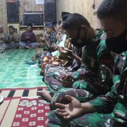 Di Dusun Maju Jaya Desa Teluk Bunian Satgas TMMD Ke-111 Hadiri Undangan Warga dalam Rangka Haul dan Baca Yasin Bersama