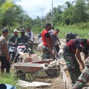 Satgas TMMD Ke-111, Memasuki Minggu ke Tiga Semenisasi Jalan Penghubung Antar Desa Terus di Gesa