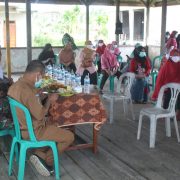 Satgas TMMD Ke-111 Adakan Penyuluhan KB Kesehatan Masyarakat