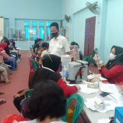 Kadin Inhil Laksanakan Vaksinasi Dosis Kedua bagi Mahasiswa dan Masyarakat