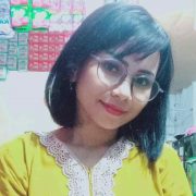Cewek Asal Tembilahan Ini Disebut Mirip dengan Vanessa Angel
