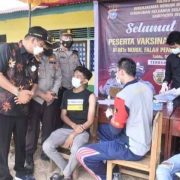 Dibuka Wabup Inhil, Polres Bersama KKSS Kembali Gelar Vaksinasi di Pengalihan, Keritang