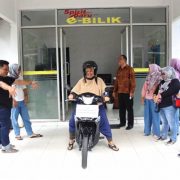 Warga Tembilahan Hulu Dapat Sepeda Motor, Hadiah Utama Undian Gebyar Pekan Vaksin