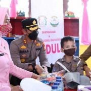 Kapolres dan Ketua Bhayangkari Polres Inhil Tinjau Proses Vaksinasi di TK Kemala