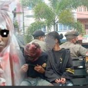 ‘Pocong’ dan Manusia Silver Diangkut Satpol PP Inhil