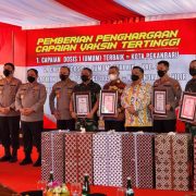 Inhil Raih Penghargaan Dalam Akselerasi Pencapaian Target Vaksin Lansia Tertinggi se Provinsi Riau
