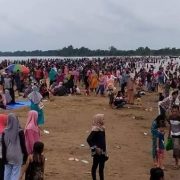 Ini Imbauan Kades Teluk Kiambang Buat Para Pengunjung ke Pantai Jodoh …