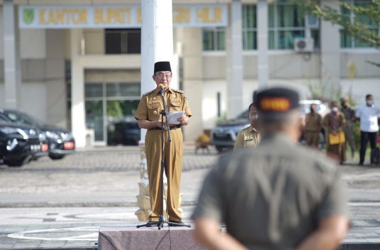 Bupati HM Wardan Pimpin Apel Gabungan Serta Halal Bihalal Seluruh ASN