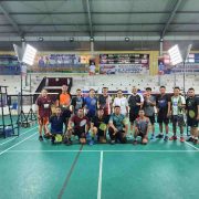 Jaga Kebugaran Tubuh, Kapolres Inhil Laksanakan Kegiatan Olahraga Badminton