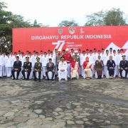 Dandim 0314/lnhil Hadiri Upacara HUT ke-77 RI di Halaman Kantor Bupati