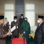 Bupati HM Wardan Lantik 5 Pejabat Pimpinan Tinggi Pratama Dilingkungan Pemkab Inhil