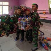 Puskesmas Tembilahan Hulu Ajak Anak TK dan Paud Mendaur Ulang Barang Tak Terpakai