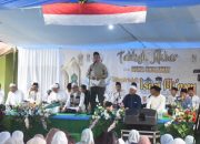 Pj. Bupati Herman bersama Ribuan Masyarakat hadiri Tabliq Akbar di Seberang Tembilahan