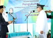 Pj Bupati Inhil Herman Lantik Penjabat Kepala Desa Sekara Kecamatan Kemuning