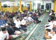 Safari Ramadhan Perdana, Pj Bupati Inhil dan Pj Ketua TP PKK Buka Puasa dan Shalat Tarawih Bersama Warga Desa Pulau Burung