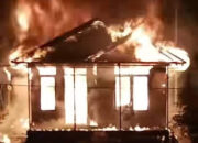 Rumah Tunggal di Lalap Api di Sungai Ara, Barang Berharga Ludes Terbakar