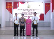Polres Inhil Gelar Upacara Kenaikan Pangkat, 3 Anggota Terima Penghargaan