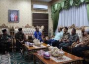 Bupati Inhil Sambut Kedatangan Ketua Pengadilan Tinggi Agama Pekanbaru di Kediaman Dinas
