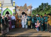 Meriah! Wabup Inhil Lepas Pawai Ta’ruf MTQ ke-33 di Keritang