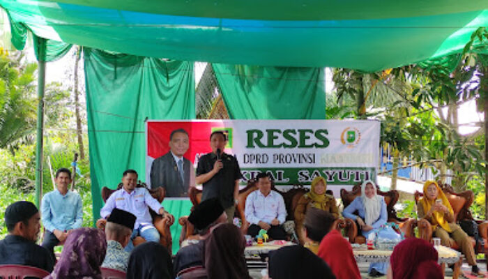 Warga Desa Sungai Baru Harapkan Akses Internet, Ikbal Sayuti Serap Aspirasi Saat Reses