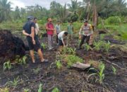 Polri Hadir di Sektor Pangan, Polsek Pelangiran Awasi Perkembangan Jagung Desa Teluk Bunian
