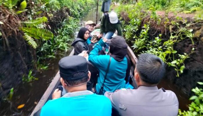 Kapolsek Mandah Bersama Camat dan BUMDes Tinjau Lahan Calon Penanaman Jagung di Desa Bente