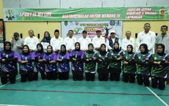 Bupati Inhil Resmi Buka Turnamen Bola Voli Milad ke-61, Diikuti 48 Tim