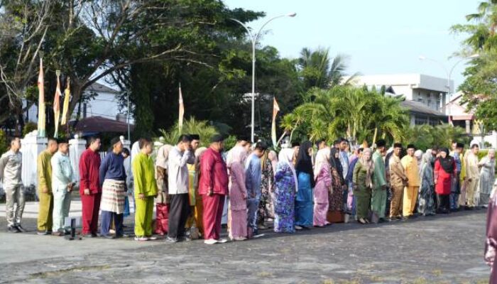 Sekda Inhil Serukan ASN Kenakan Busana Melayu saat Pekan Milad ke-61