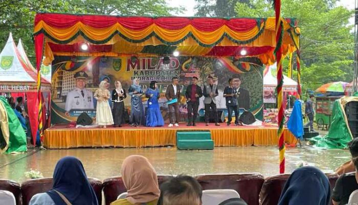 Milad Inhil ke-61 Meriah, Puluhan Peserta Adu Suara di Lomba Dangdut