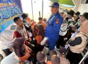 Kapal Baca Berlayar ke Desa Bantalan, Anak-anak Pesisir Antusias Sambut Program Literasi JALUR