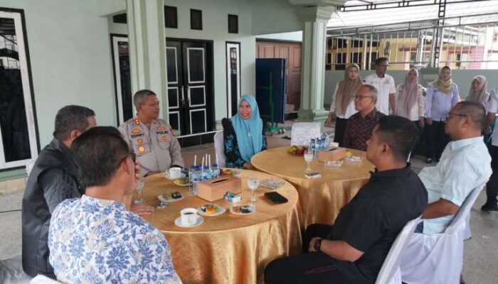 Wakil Bupati Inhil Hadiri Acara Lepas Sambut Kapolres