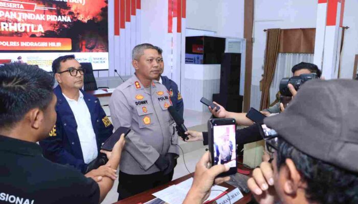 Polres Inhil Gelar Konferensi Pers, Tegaskan Komitmen Berantas Perambahan Hutan dan Karhutla