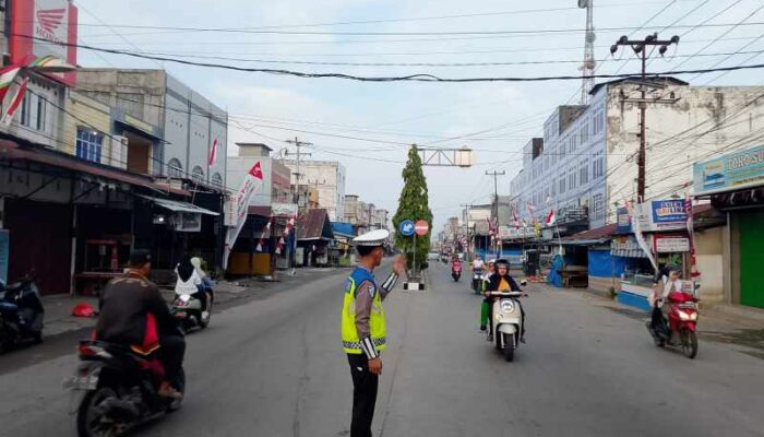 Satlantas Polres Inhil Gelar Strong Point Pagi, Pastikan Arus Lalu Lintas Tetap Lancar dan Kondusif