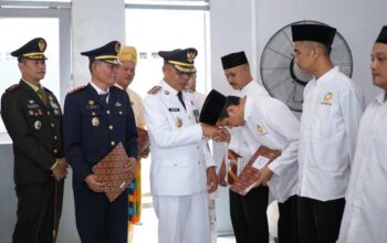 Bupati Herman Serahkan Remisi HUT RI, 17 Warga Binaan Lapas Tembilahan Langsung Bebas