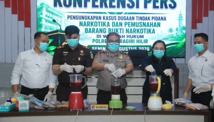 Polres Inhil Musnahkan Ribuan Ekstasi dan Ratusan Gram Sabu, 5 Tersangka Ditahan